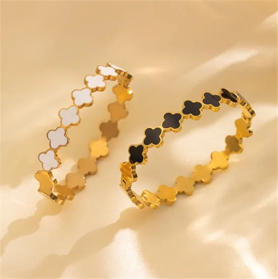 Fashion Jewelry Black White Oil Dripping 4 Leaf Clover Flower Bracelet Plated 18K Gold Stainless Steel Clover Bangle for Women 