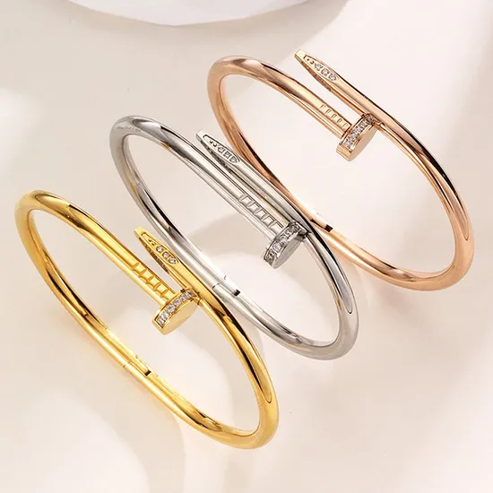 Wholesale New Brand Design 14K Gold Plated Fashion Jewelry Luxury Charm Bangle 